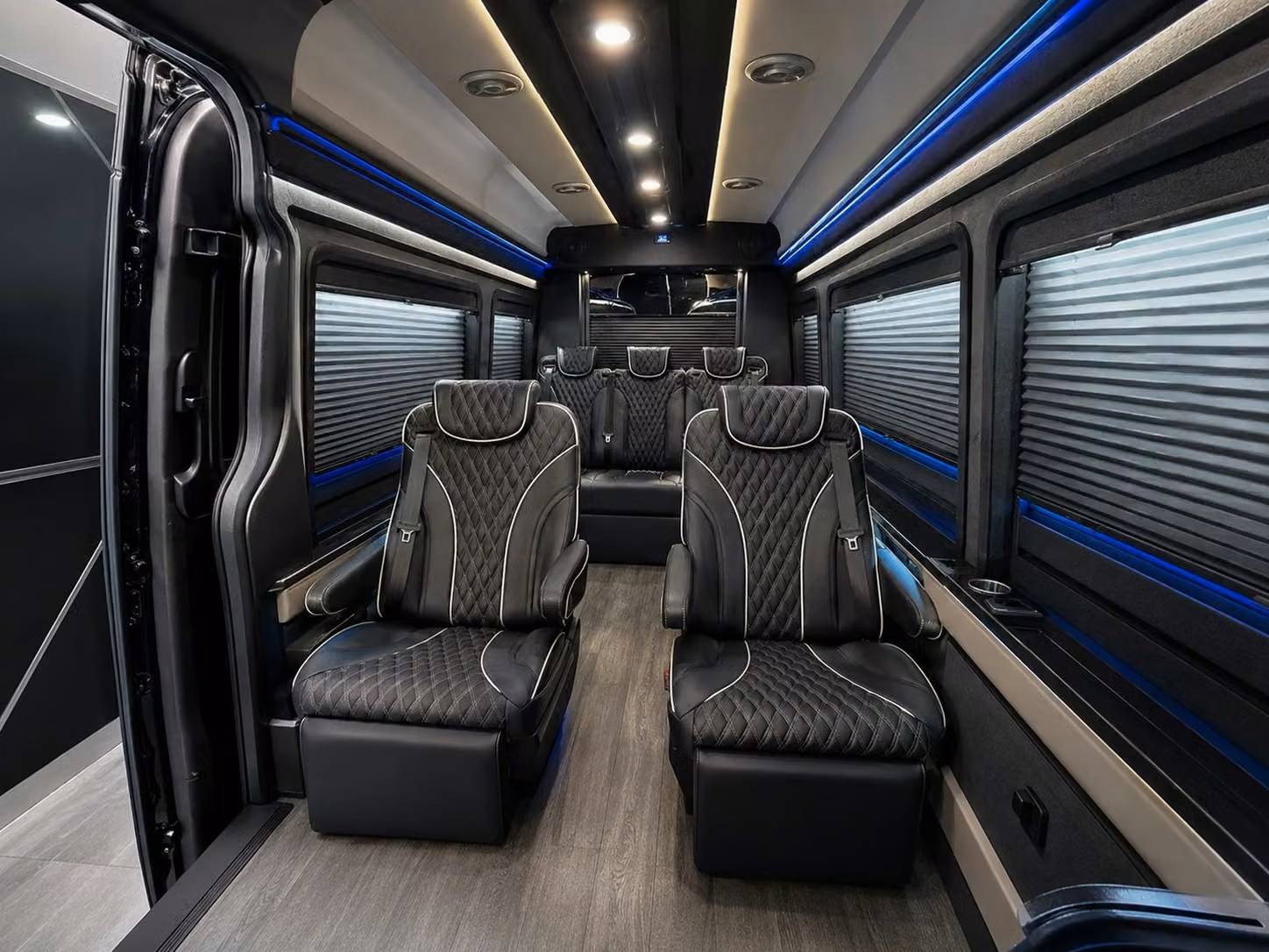coachbusminneapolis com can handle hotel to airport shuttle runs all across the twin cities