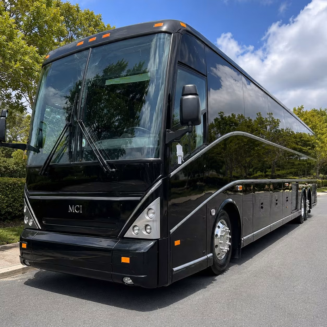 minneapolis convention center conference shuttle bus rentals