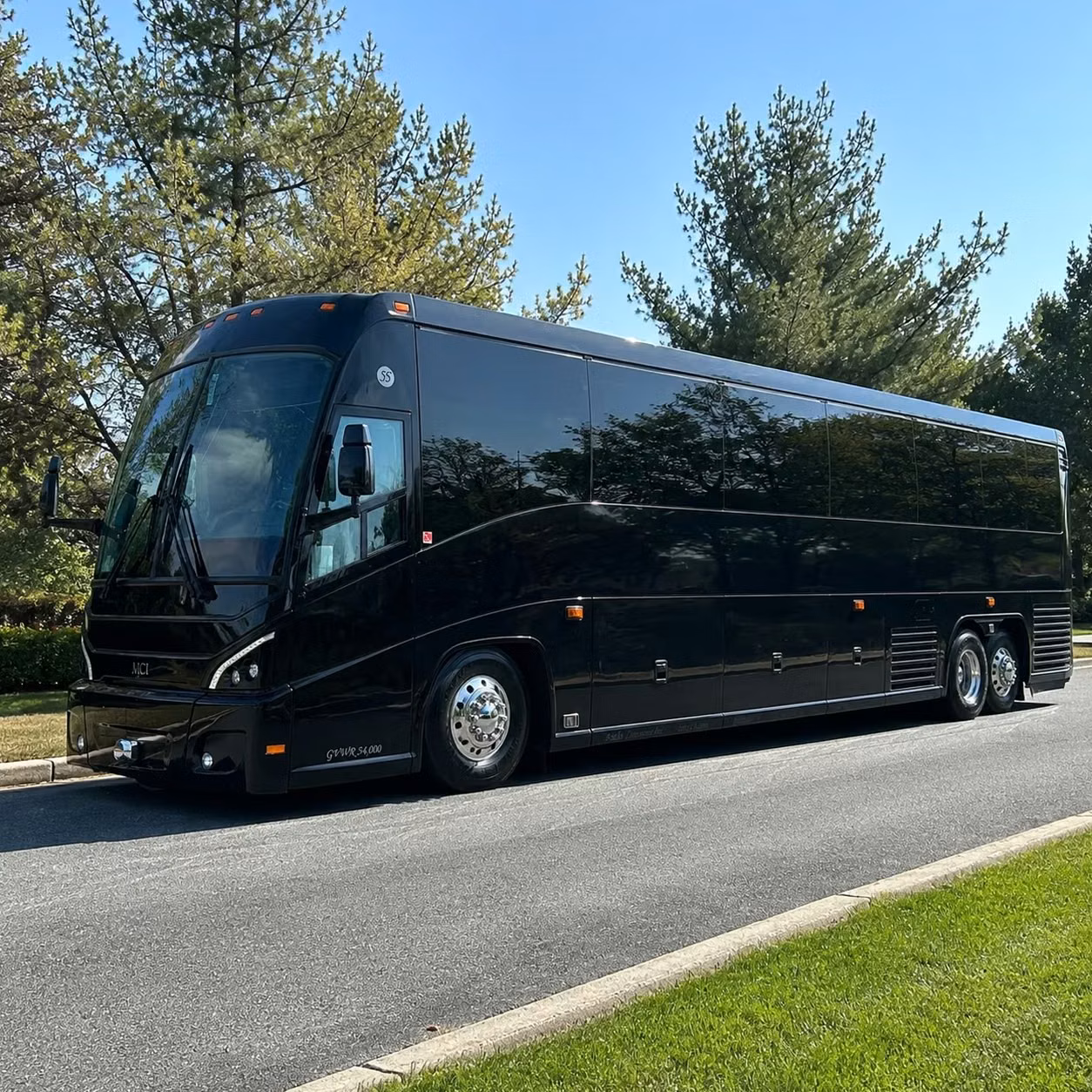 you can find and book employee transportation in minneapolis and any nearby city